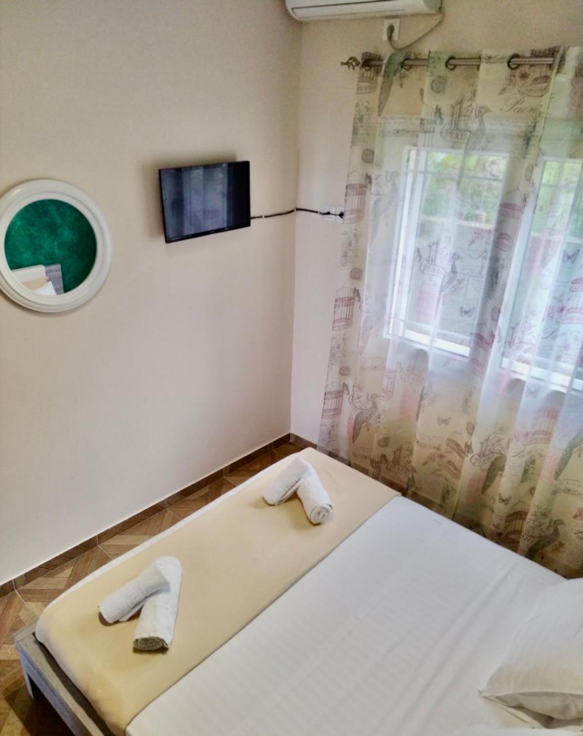 Dagos Rooms Dhërmi Exteriér fotografie