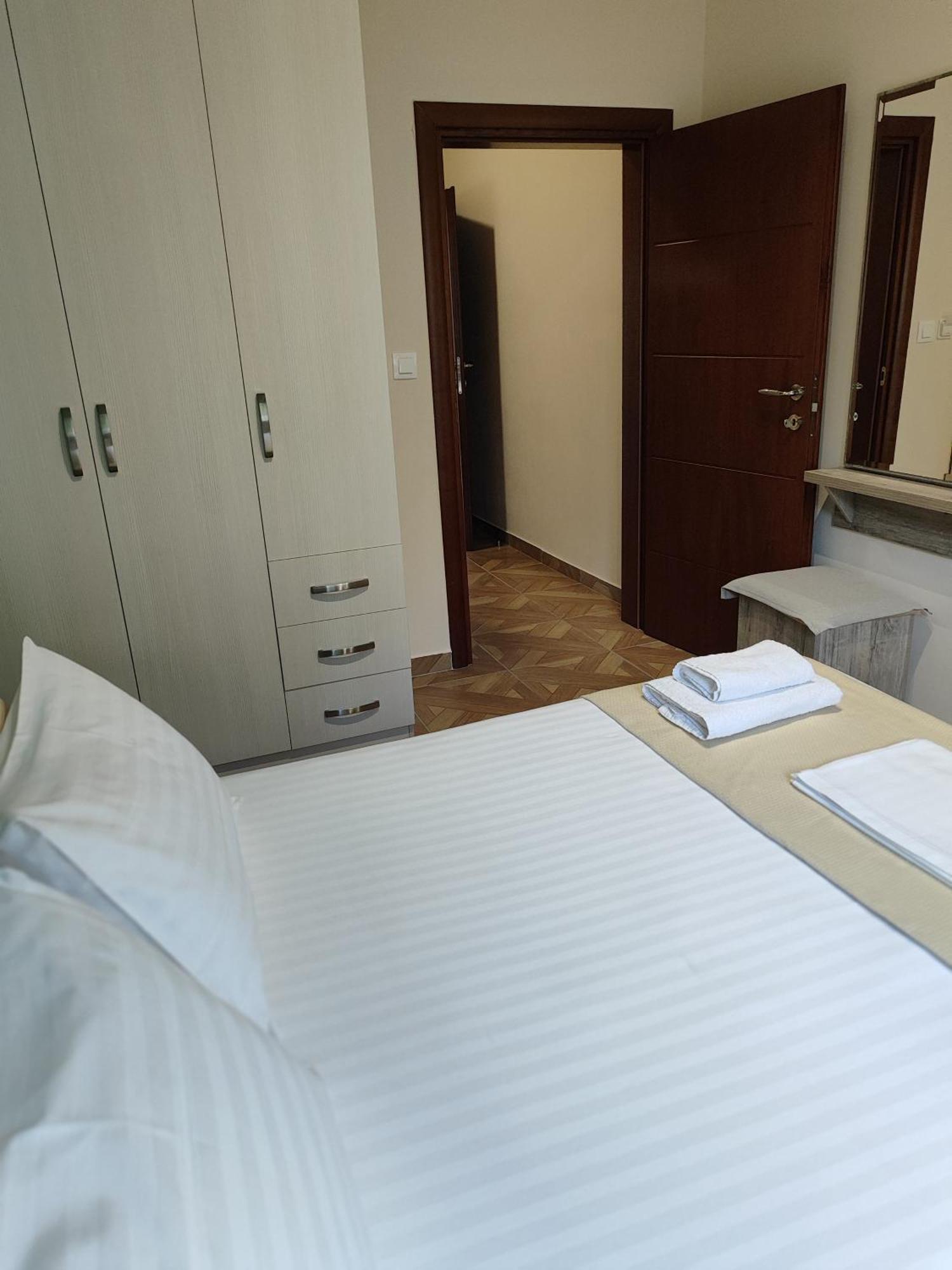 Dagos Rooms Dhërmi Exteriér fotografie
