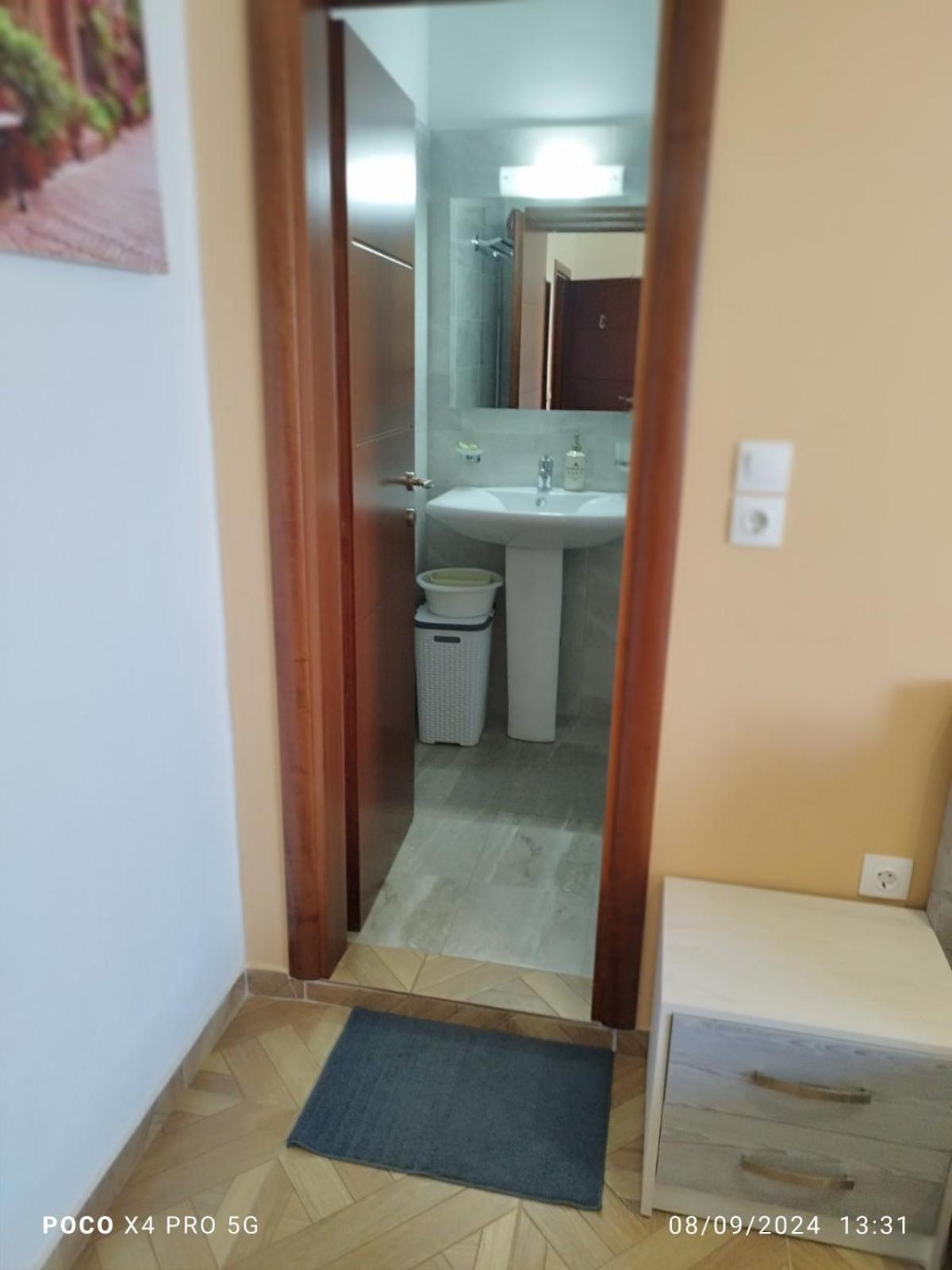Dagos Rooms Dhërmi Exteriér fotografie