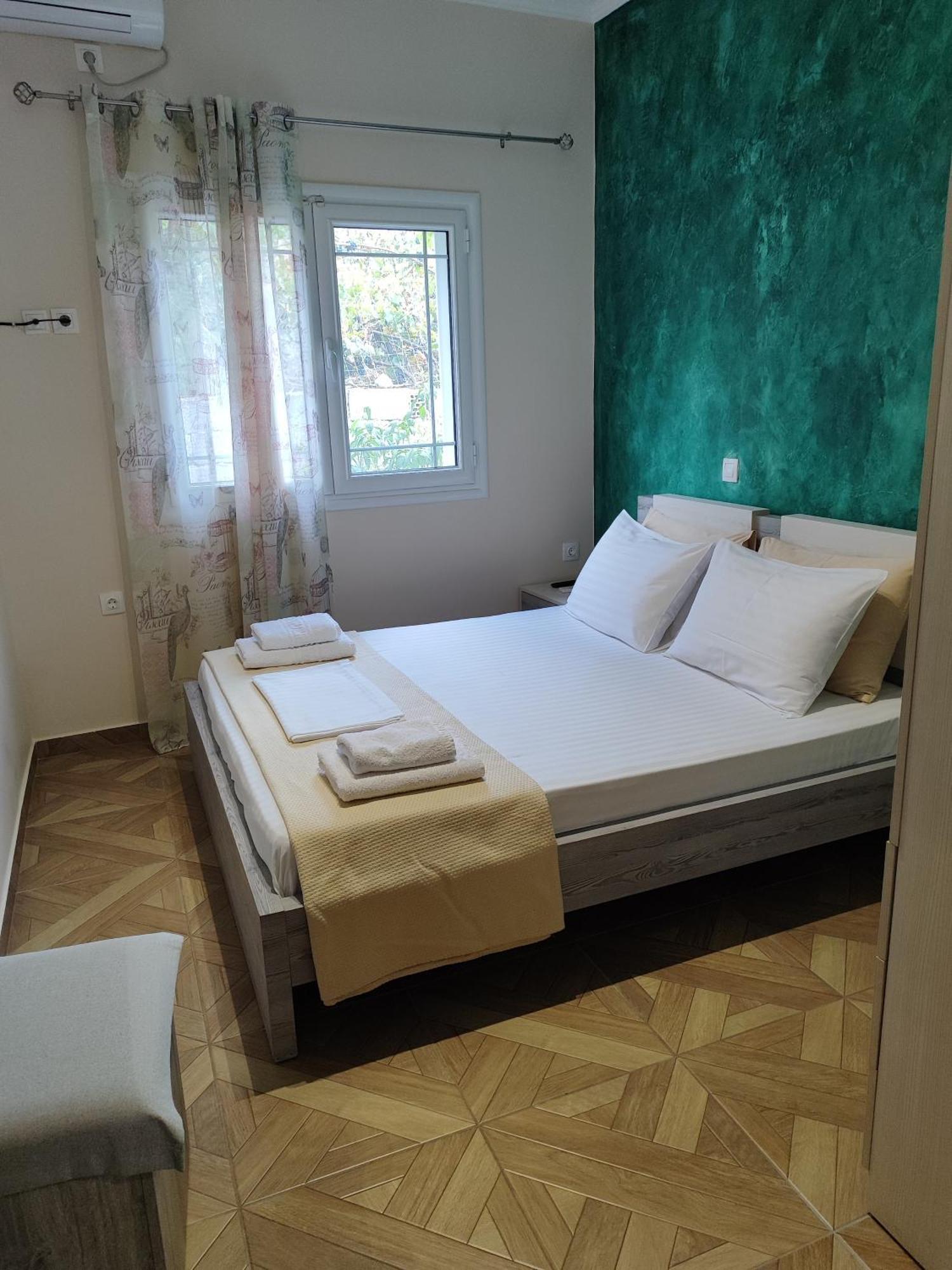 Dagos Rooms Dhërmi Exteriér fotografie